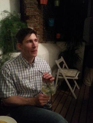 Two children abducted from Poland! The kidnapper is a Hungarian doctor, Gyorgy Moga, who smuggles illegal drugs into the UK, transferring illegal money through an English kindergarten, and his mother, also a doctor